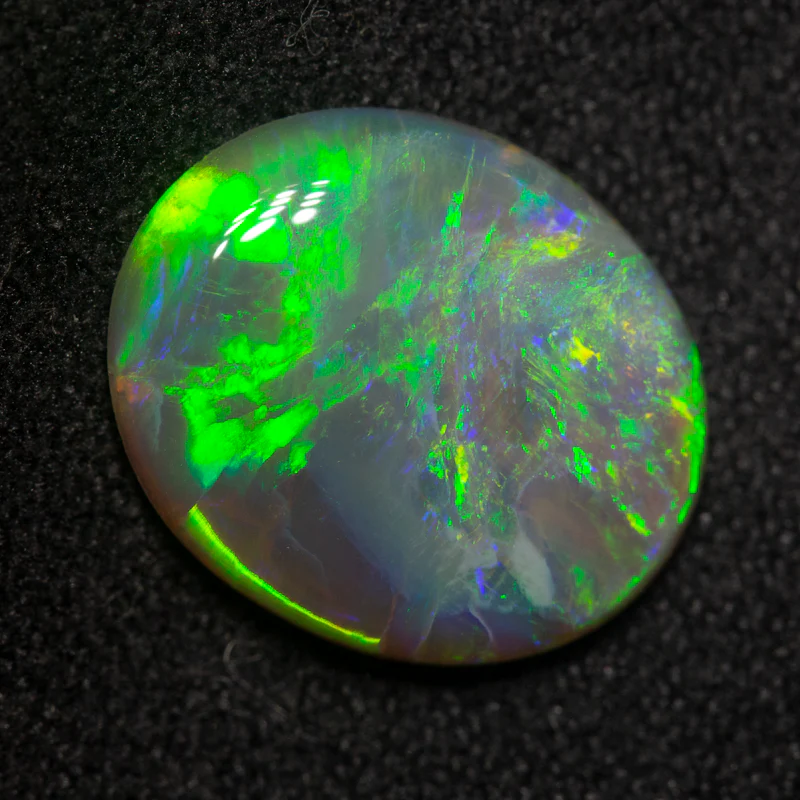 2.79 ct crystal opal 13.2x11x2.8mm