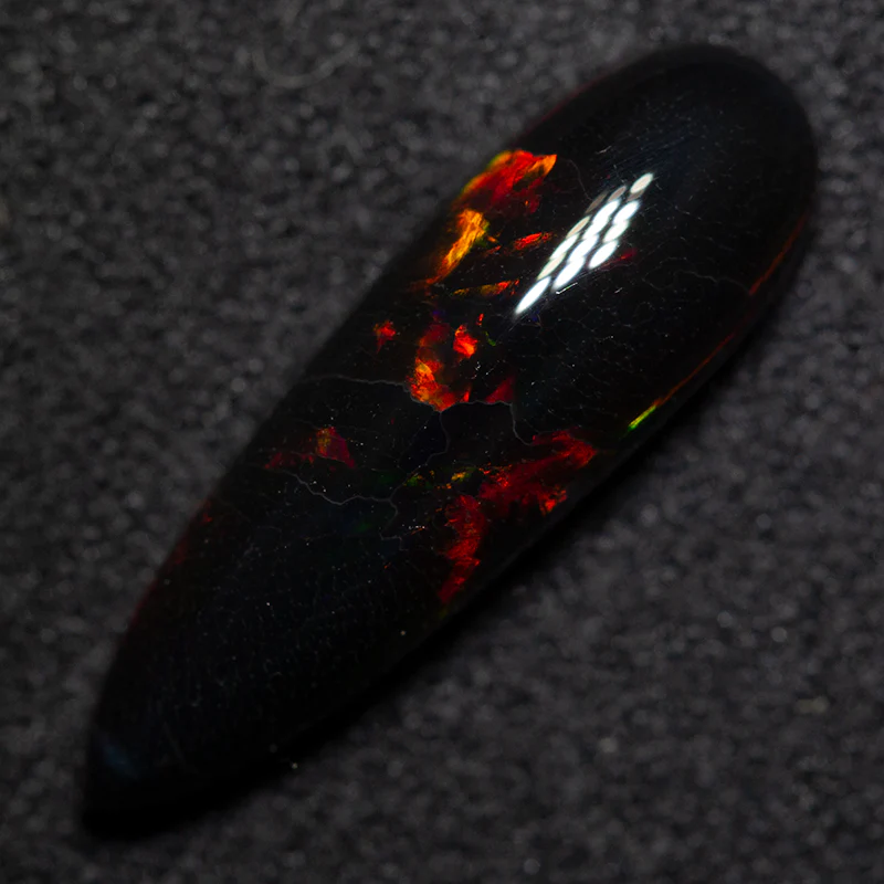 2.80 ct black opal 18.3x5.7x4.1mm