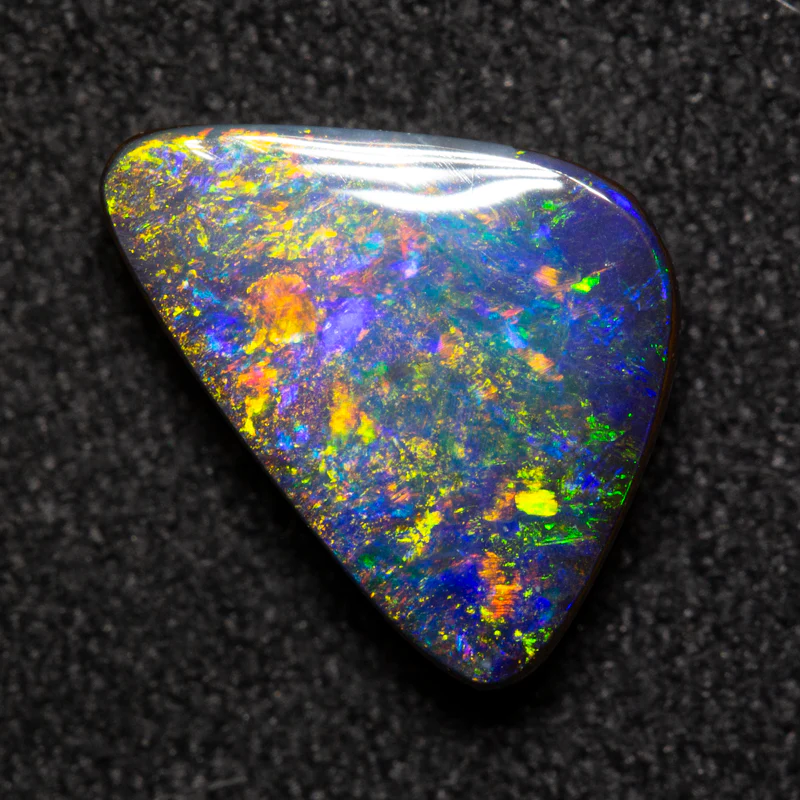 2.80 ct boulder opal 11.2x7.7x3.6mm