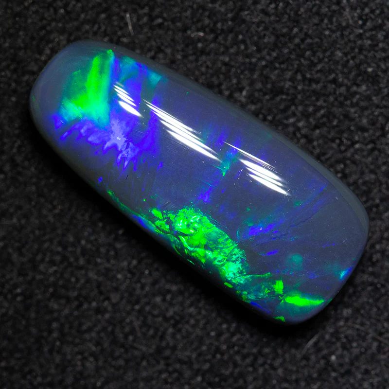 2.88 ct black opal 15x7x4mm