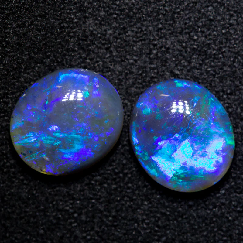 2.94 ct crystal opal pair 8.7x7.5x3.6mm