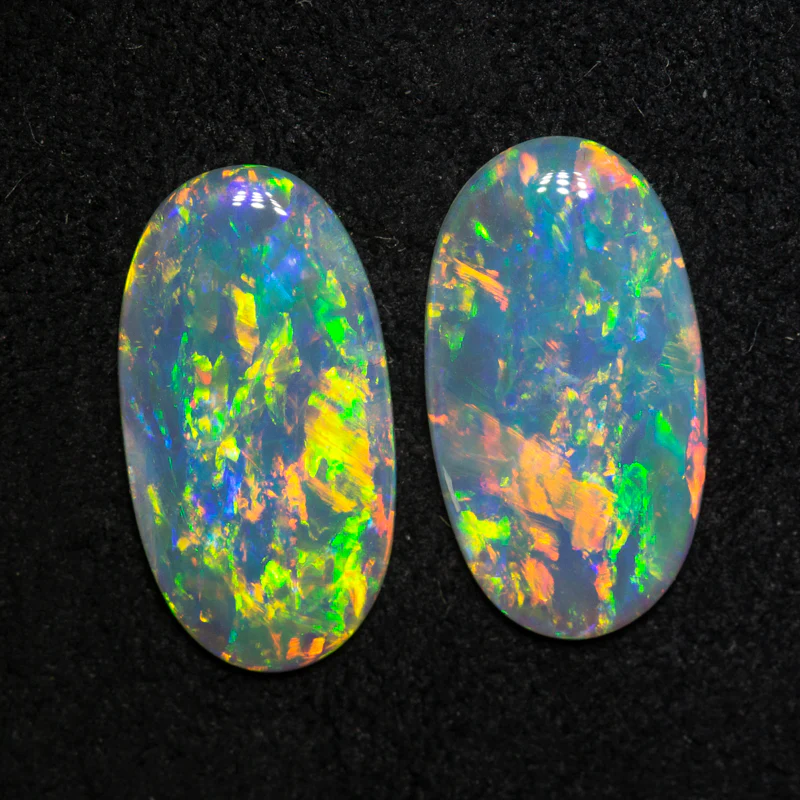 2.98 ct crystal opal pair 14.2x7.5x1.7mm