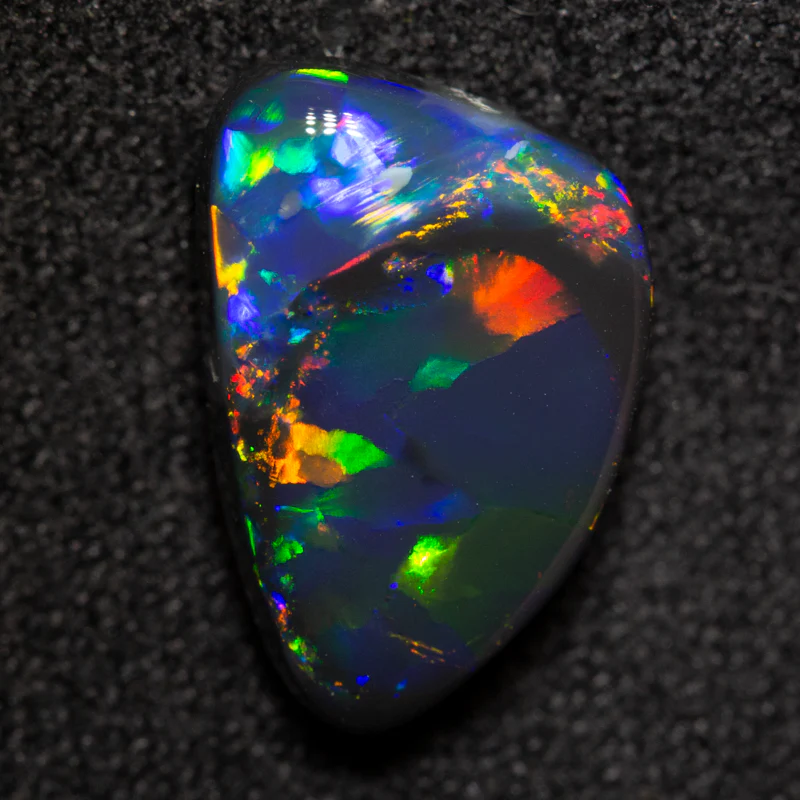 2.99 ct black opal 13.2x8.7x4.4mm