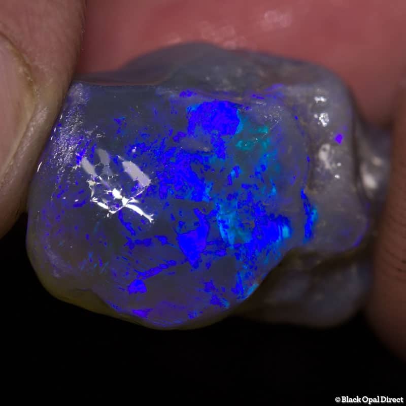 22.54 ct rough opal piece 23mm across