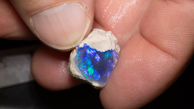 22.80 ct rough opal piece 17mm across