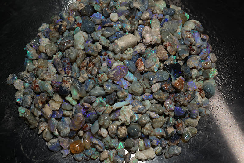 2350 carat rough pea nobby opal parcel