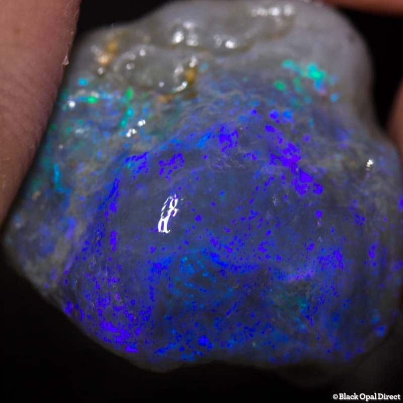 27.63 ct rough opal piece 22mm across