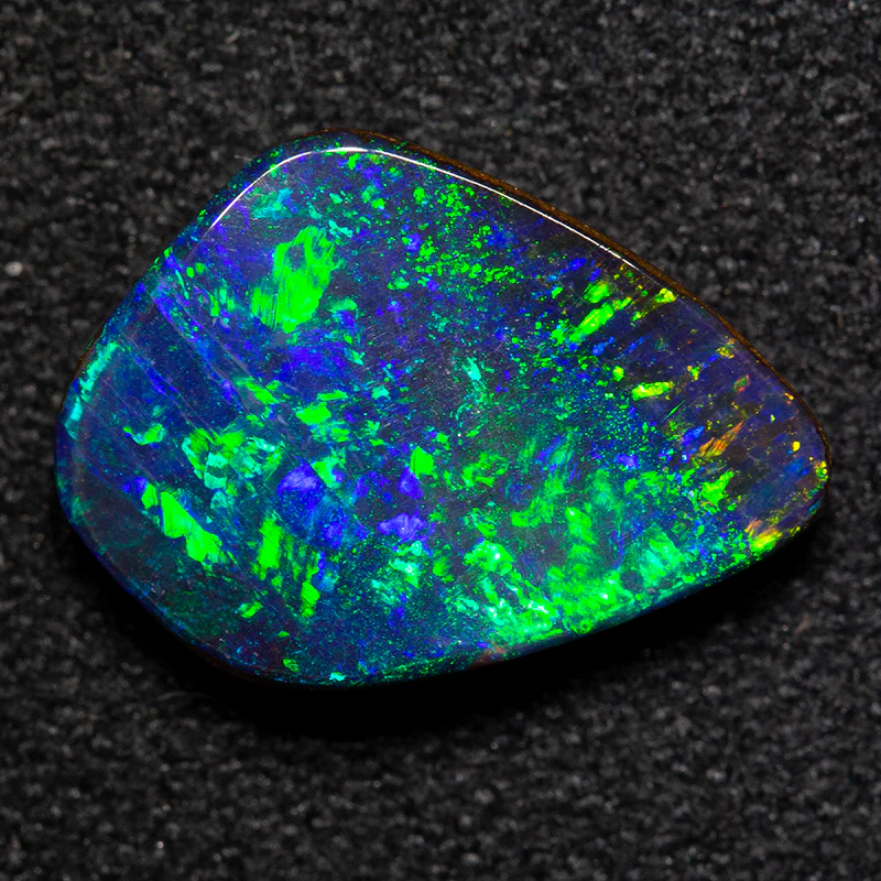 3.13 ct boulder opal 12.6x9.1x3.6mm