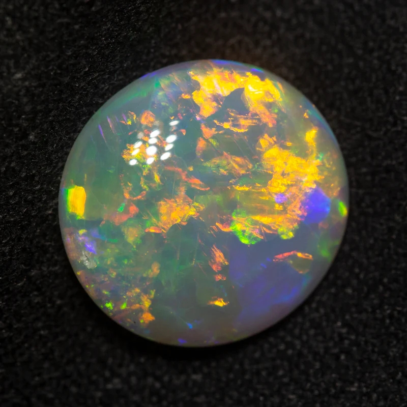 3.13 ct crystal opal 12.5x12x3.4mm