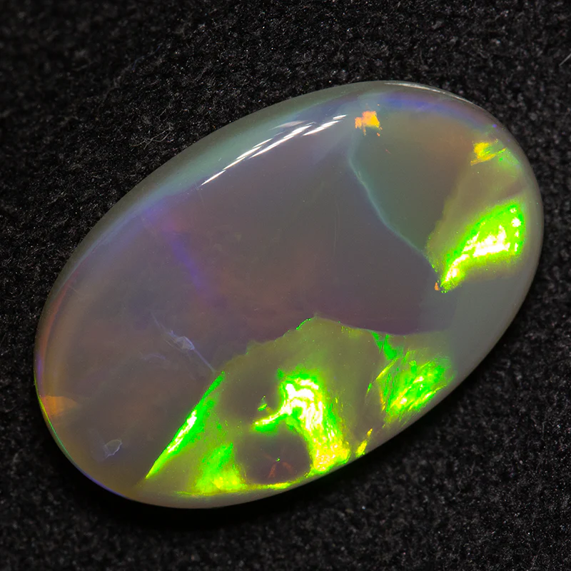 3.16 ct dark opal 15.5x10.1x2.8mm