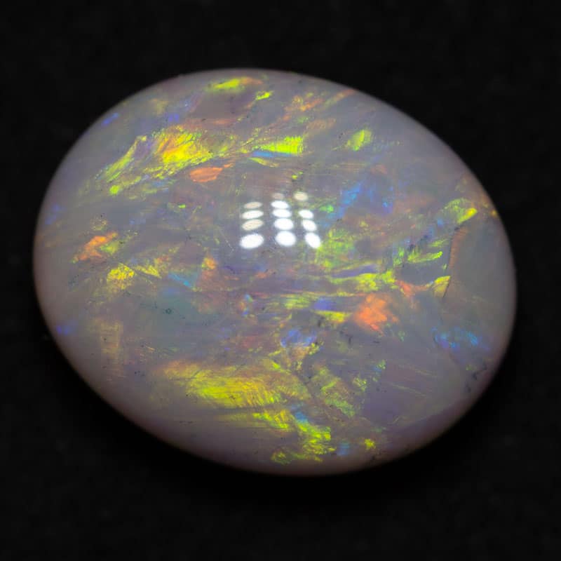 3.17 ct white opal 11x9x5mm