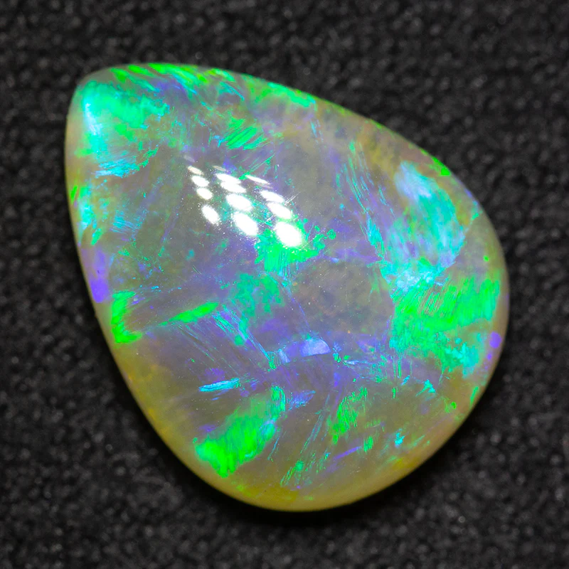 3.19 ct crystal opal 12.5x9.6x4.5mm