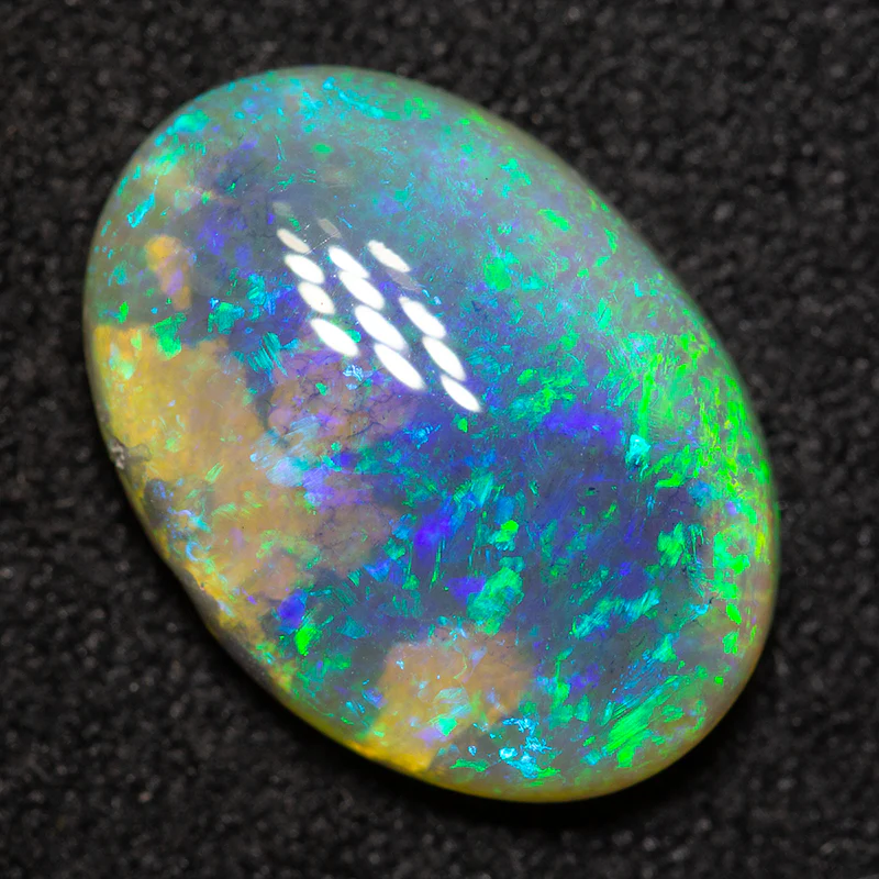 3.20 ct crystal opal 13.6x9.8x3.9mm