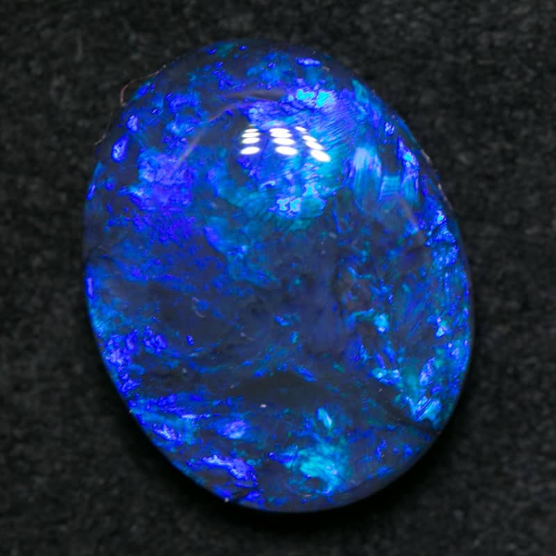 3.22 ct black opal 12x9.5x4.5mm