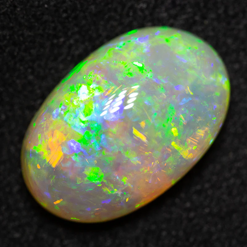 3.30 ct crystal opal 13x8x5 mm