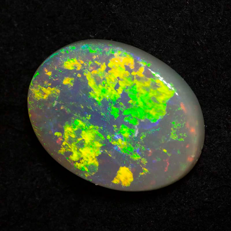3.34 ct dark opal 9.9x12.4x4.2mm