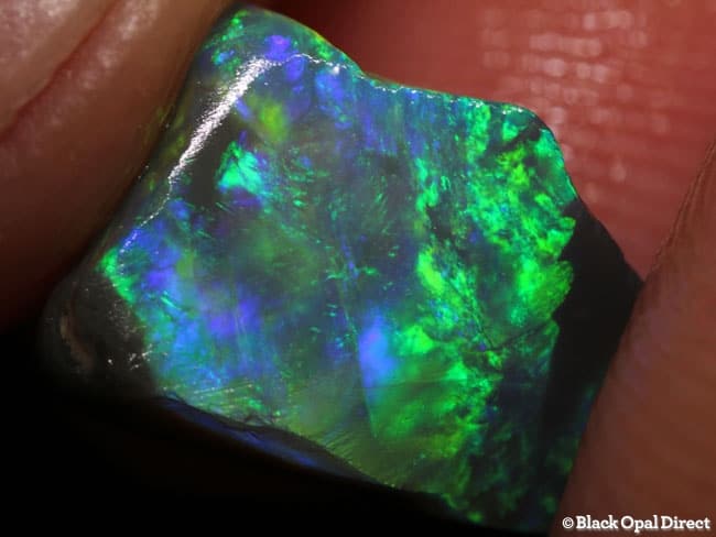 3.38 ct rough opal 12mm