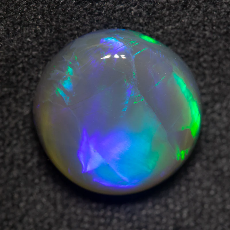 3.41 ct black opal 11x10.9x4.4mm
