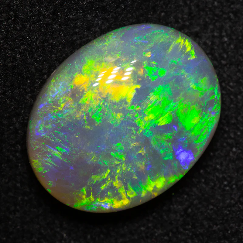 3.45 ct crystal opal 12.5x10x5mm