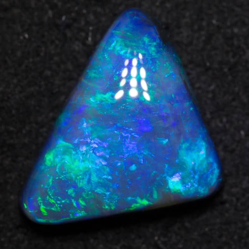 3.67 ct black opal 13.7x10.1x4.7mm