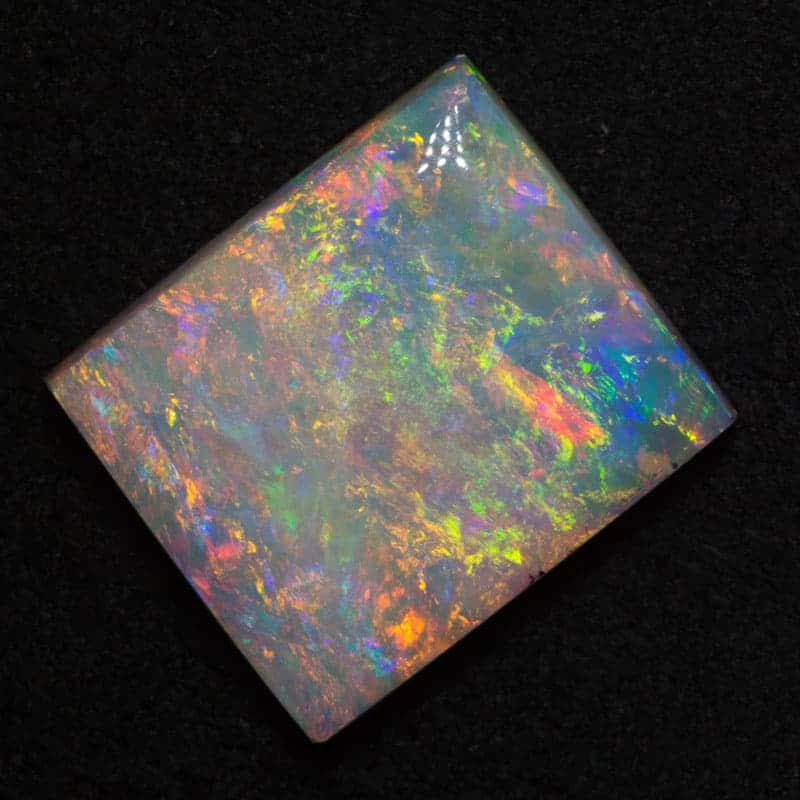 3.72 ct white opal 12x10.2x3mm