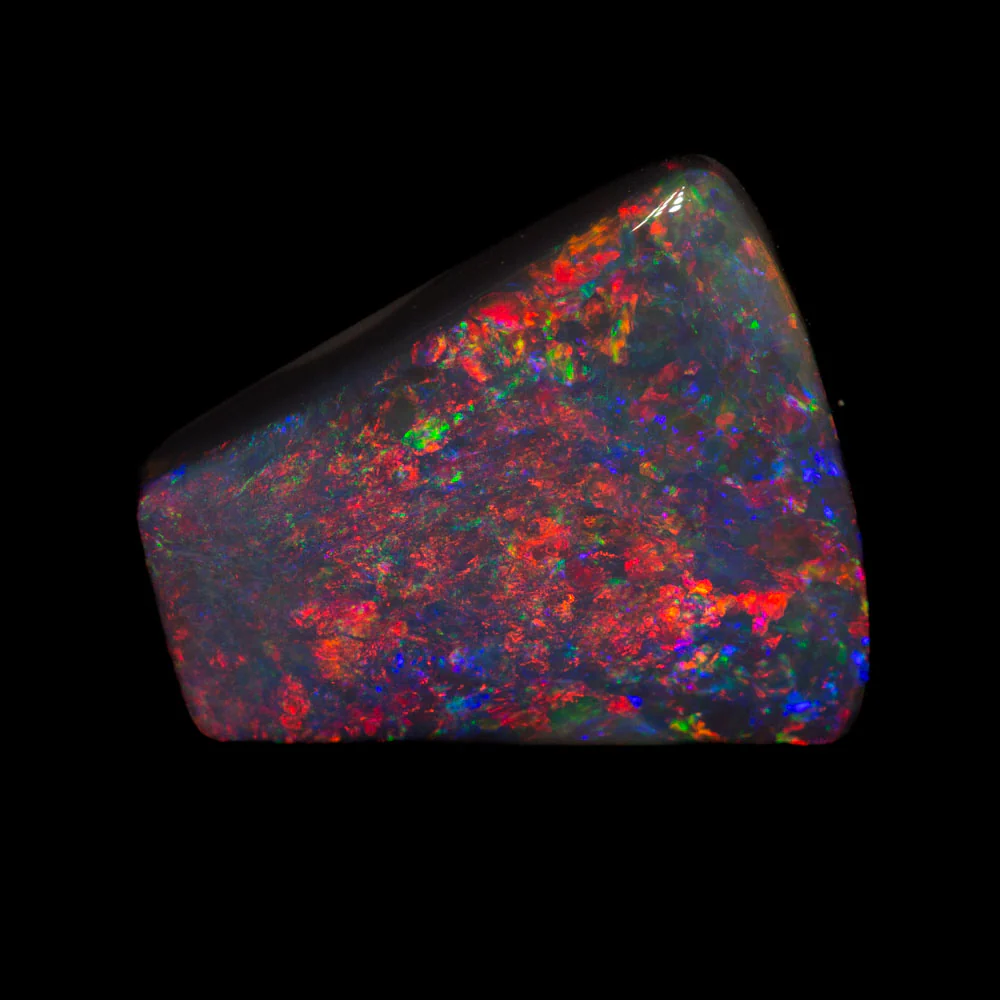 3.81 ct black opal 13.6x11.5x3.9mm