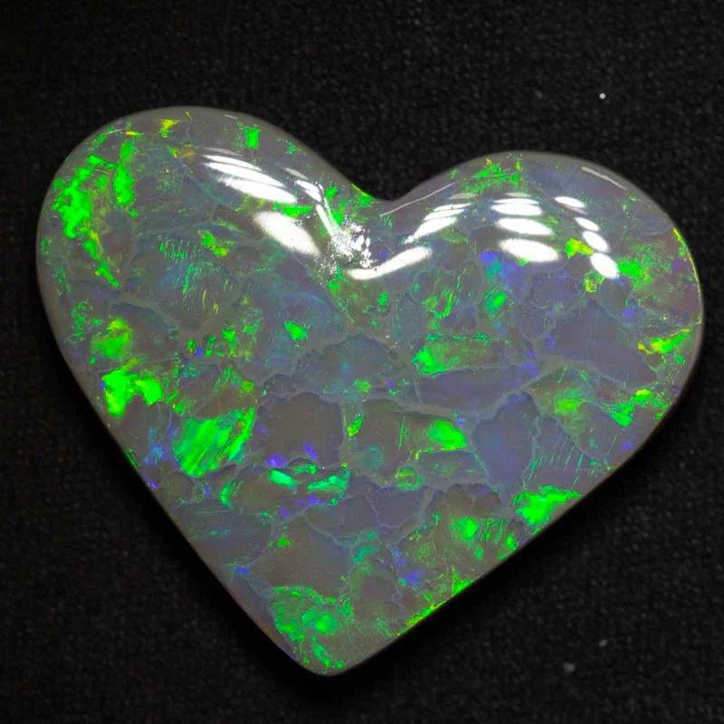 31.58 ct dark opal heart 31x24.3x7.6mm