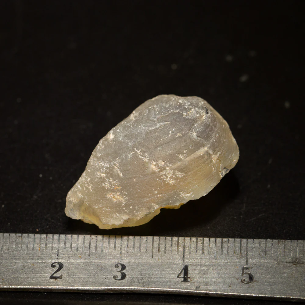 35.86 ct opal fossilised shell 30x19.5x14.8mm