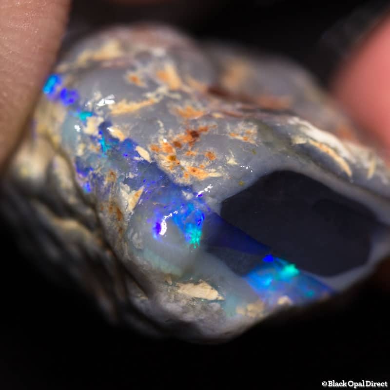 38 ct rough opal piece 25mm across