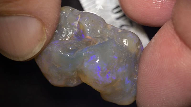 38 ct rough opal piece 28mm