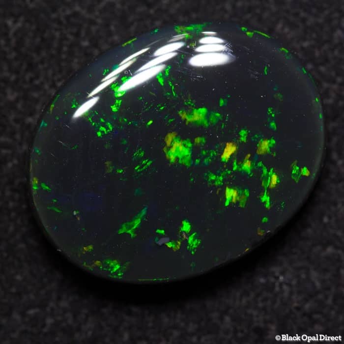 4.07 ct black opal 13x10x4mm