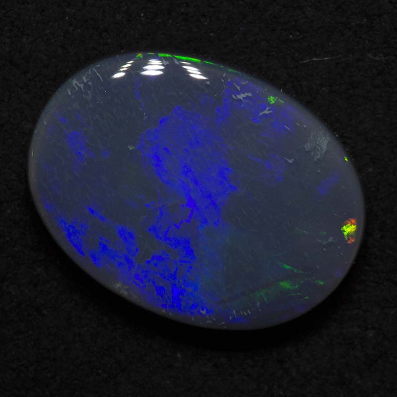 4.47 ct black opal 14.4x10.9x4mm
