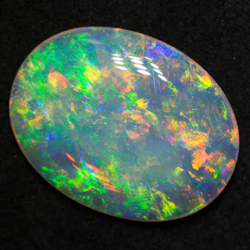 4.50 ct crystal opal 16.7x12.8x3.3mm