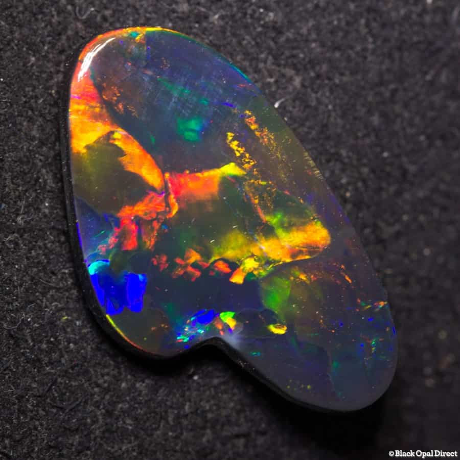 4.63 ct gem palette shape black opal