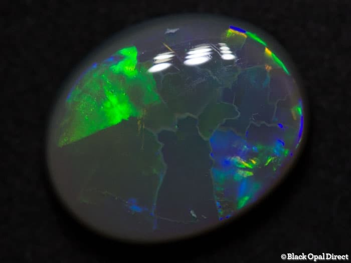 4.81 ct semi black opal 13x11x5mm