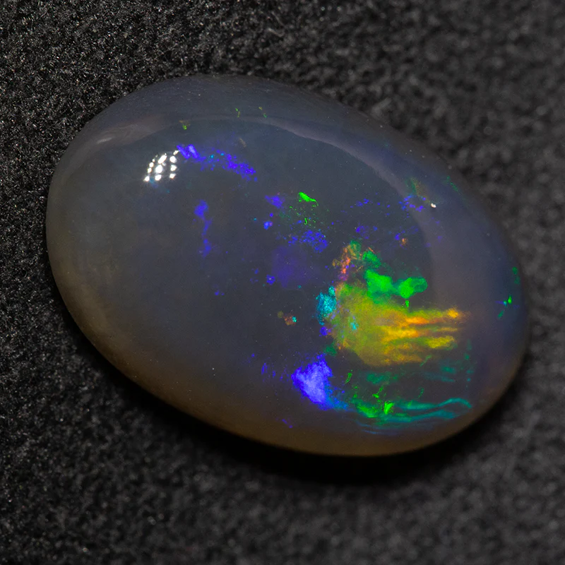4.82 ct black crystal opal 15.2x9.6x5.1mm