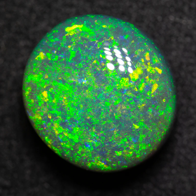 4.82 ct black opal 11x10x7mm