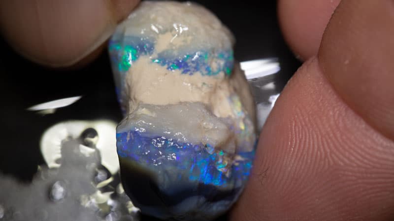 42 ct rough opal piece 26mm