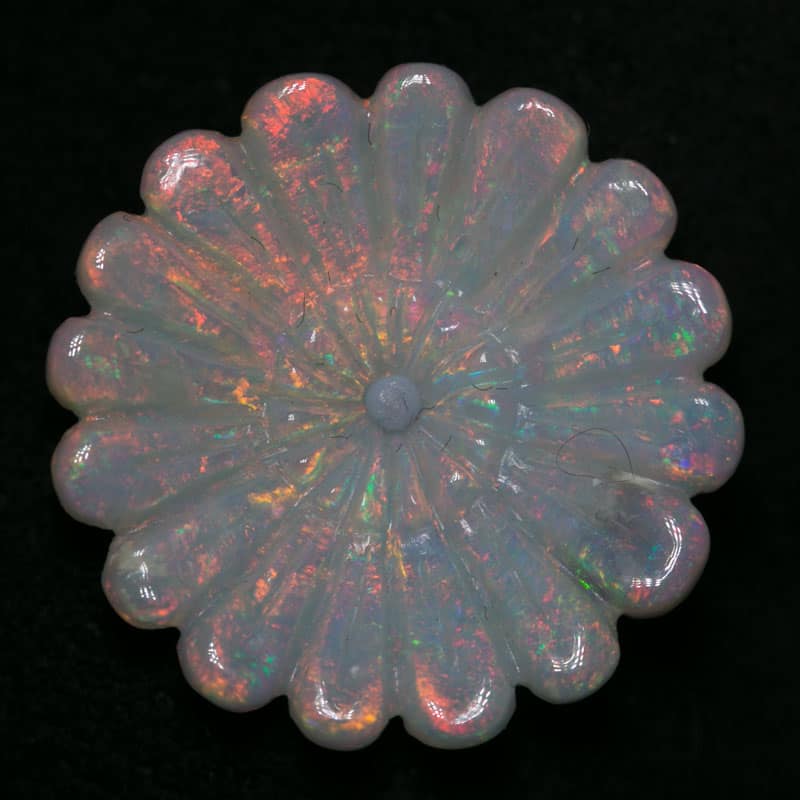 5.07 ct carried white opal flower 17mm round