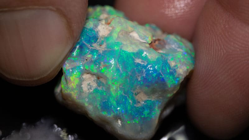 53 ct rough opal piece 27mm
