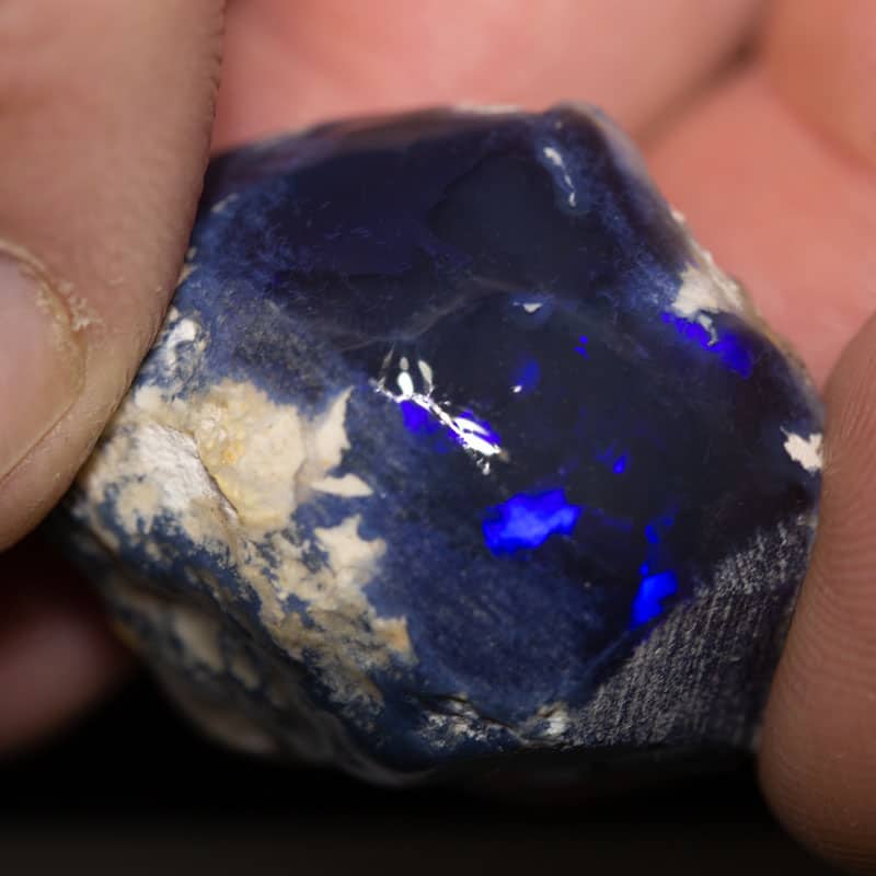 59 ct rough opal piece 29mm
