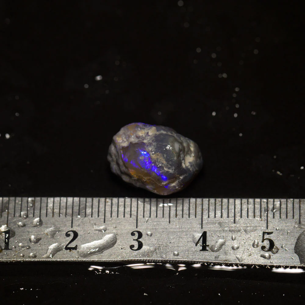 7.9 ct rough opal piece