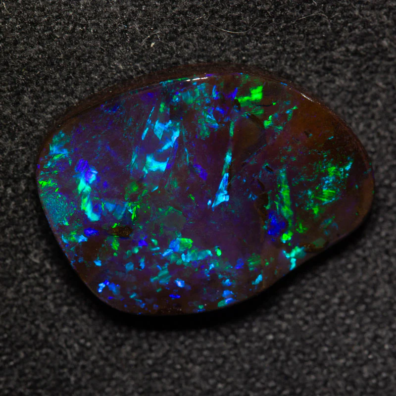 8.17 ct boulder opal 15.6x11.7x4mm