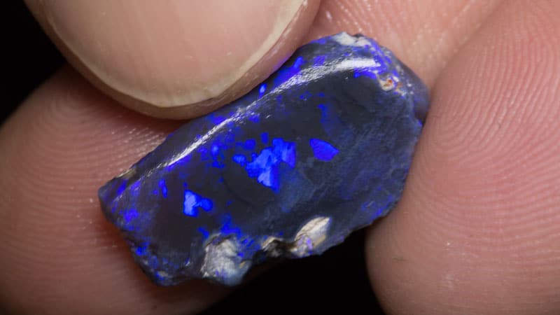 8.17 ct rough opal piece 21mm across