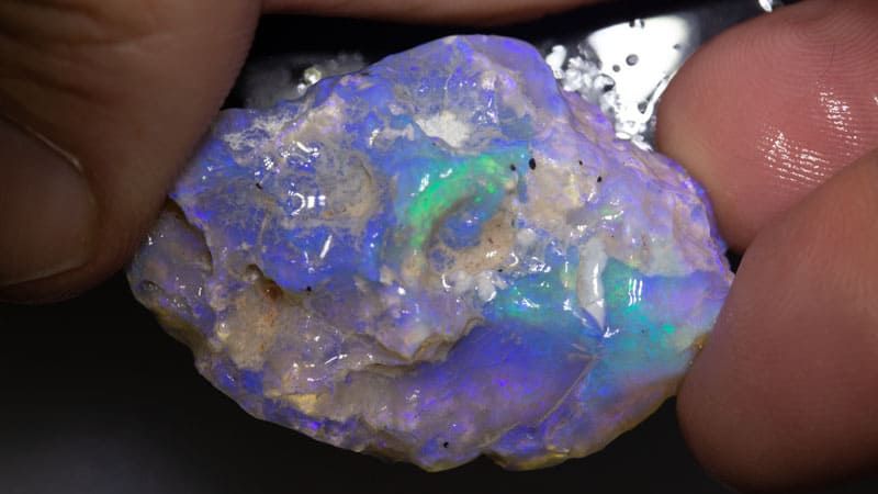 87 ct rough opal piece 43mm