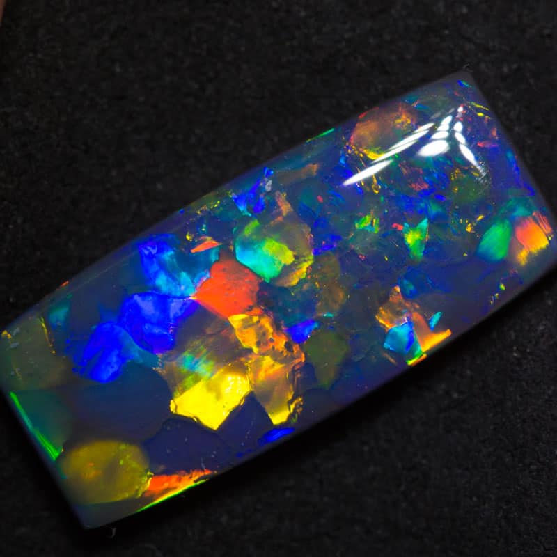 9.08 ct black opal 23x10.4x4.6mm
