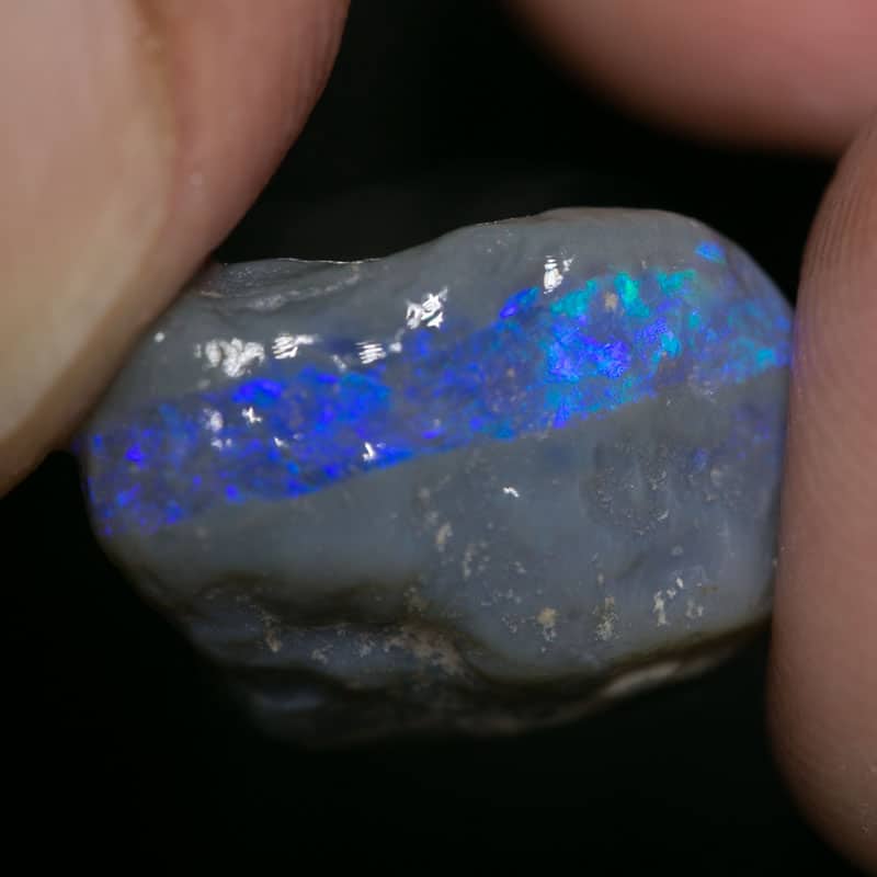9.48 ct rough opal piece 17mm across