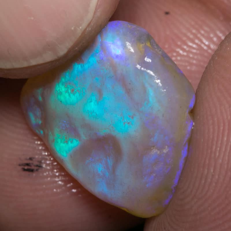 9.72 ct rough opal piece 17mm across