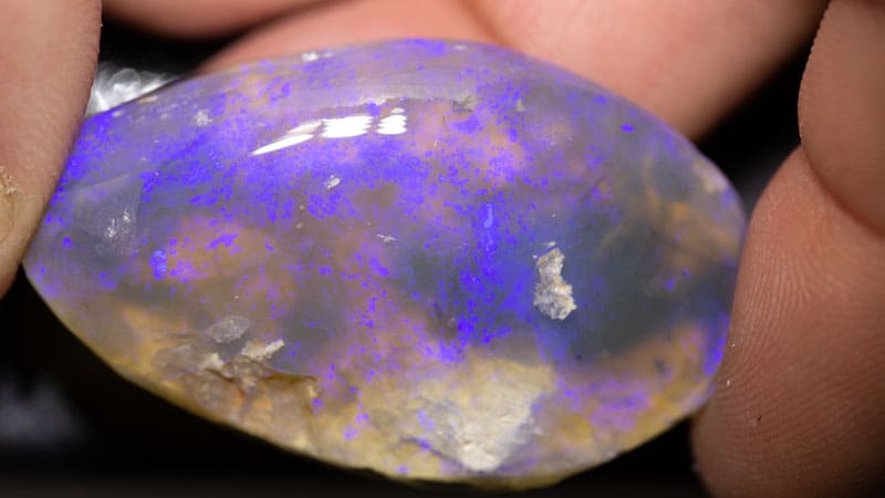 90 ct rough opal piece 47mm across