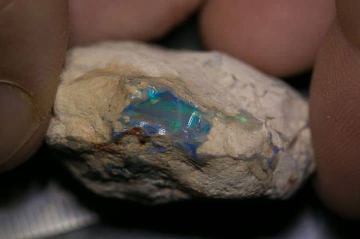 91 ct rough opal piece 36mm across